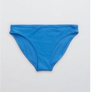 AERIE Bikini Bottom Size Medium